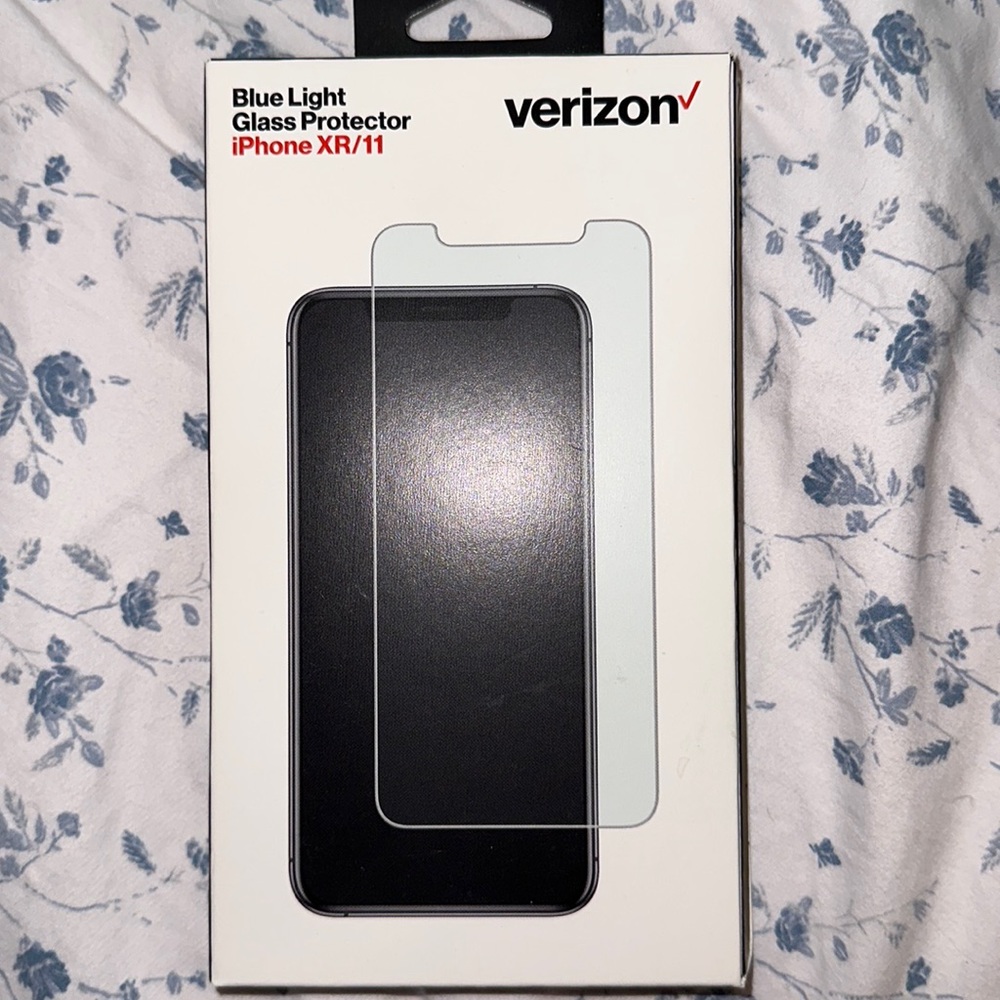 iPhone XR/11 glass protector